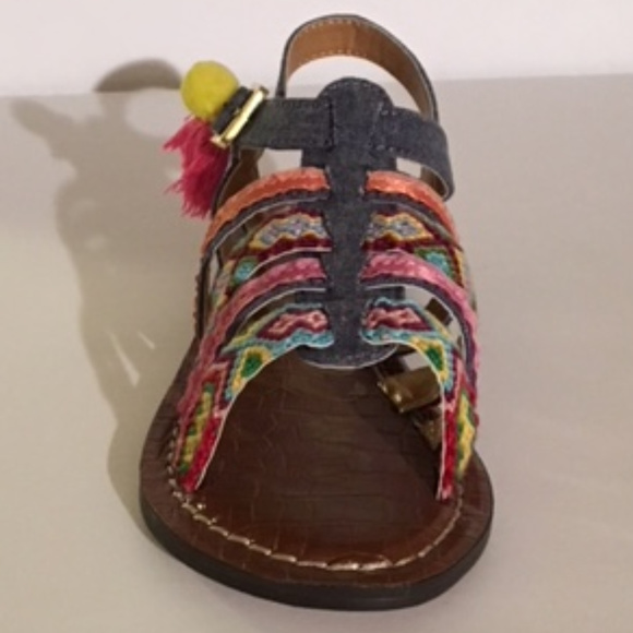 Sam Edelman Kids Shoes - Assorted Sizes - Picture 2 of 4